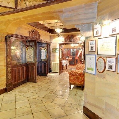 Killarney Avenue Lobby Area